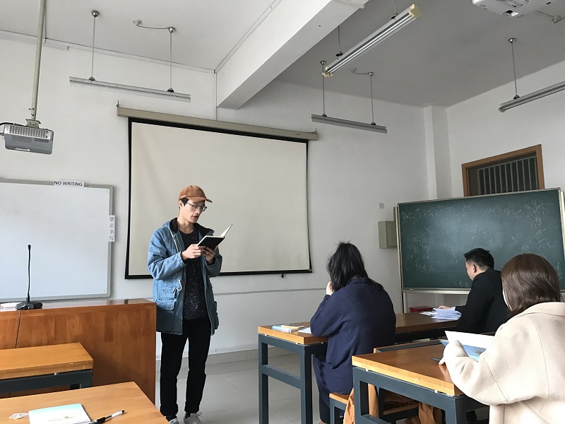 服设第二员工党支部.jpg